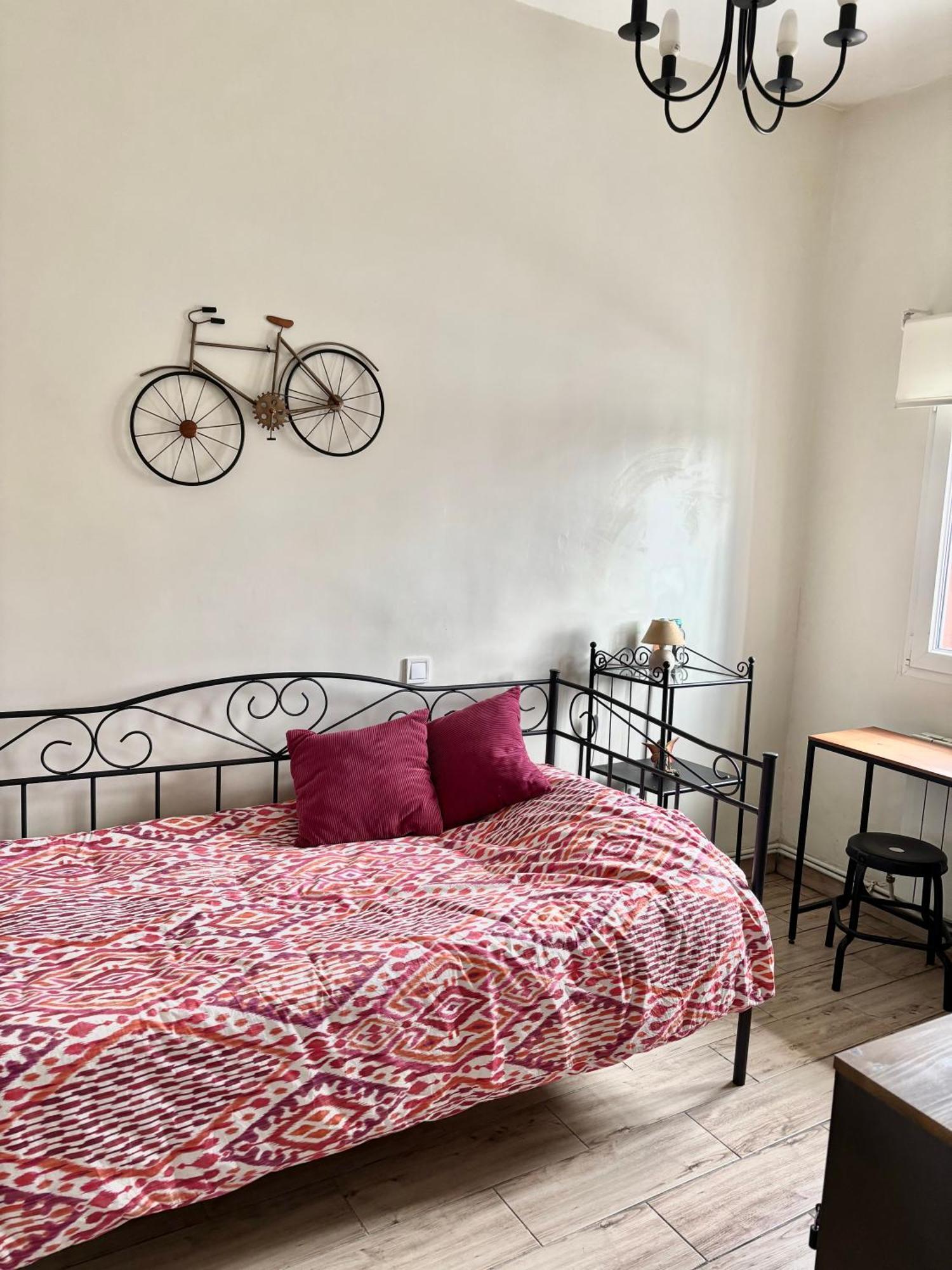 Colon Vut-47-132 Appartement *