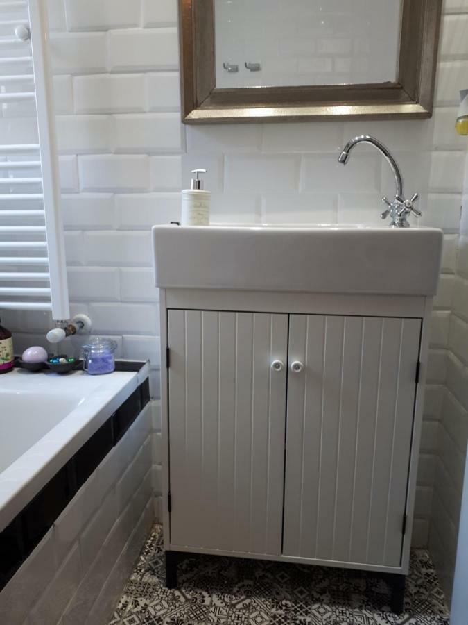Colon Vut-47-132 Appartement *